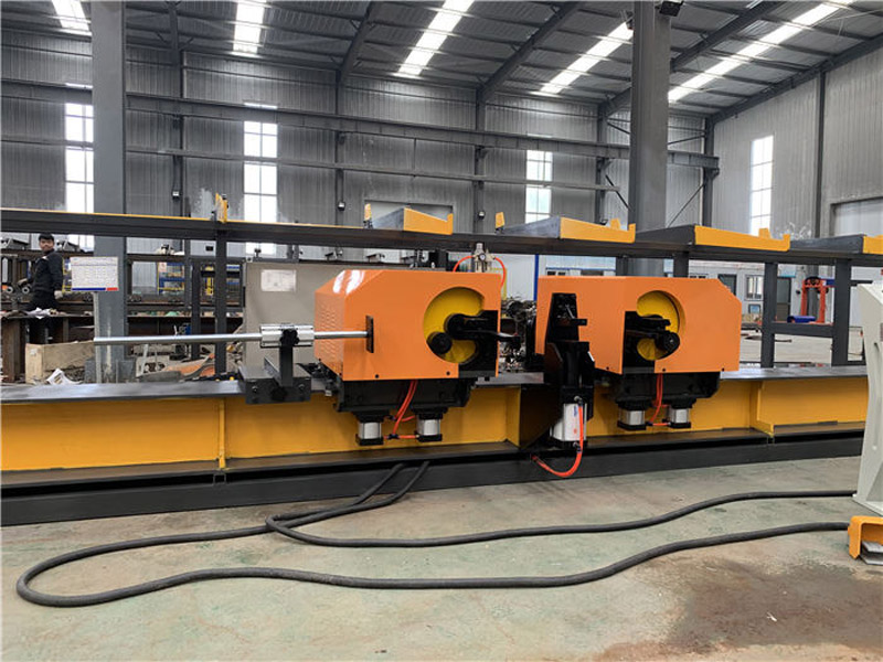 數控雙機頭彎曲中心